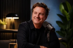 Podcast aflevering met Gijs Nillessen over comedy en levensverhalen